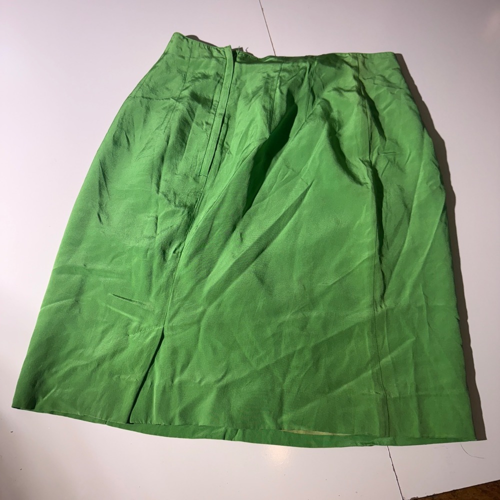 August Silk Vintage 100% Silk Pencil Skirt Green Size 10 Straight Mini Skirt